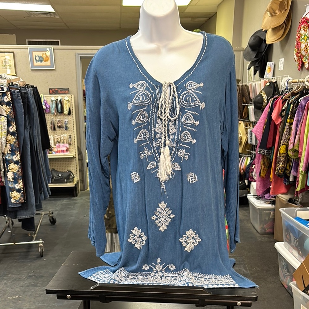 Cute Options Embroidered Blue Women's Top